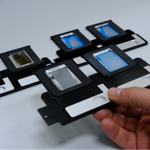 Axioscan microscope slide holders
