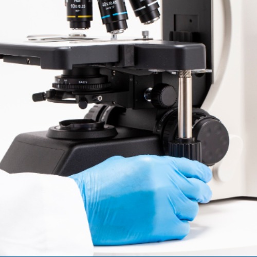 Accu-Scope EXC-500 Ergonomics